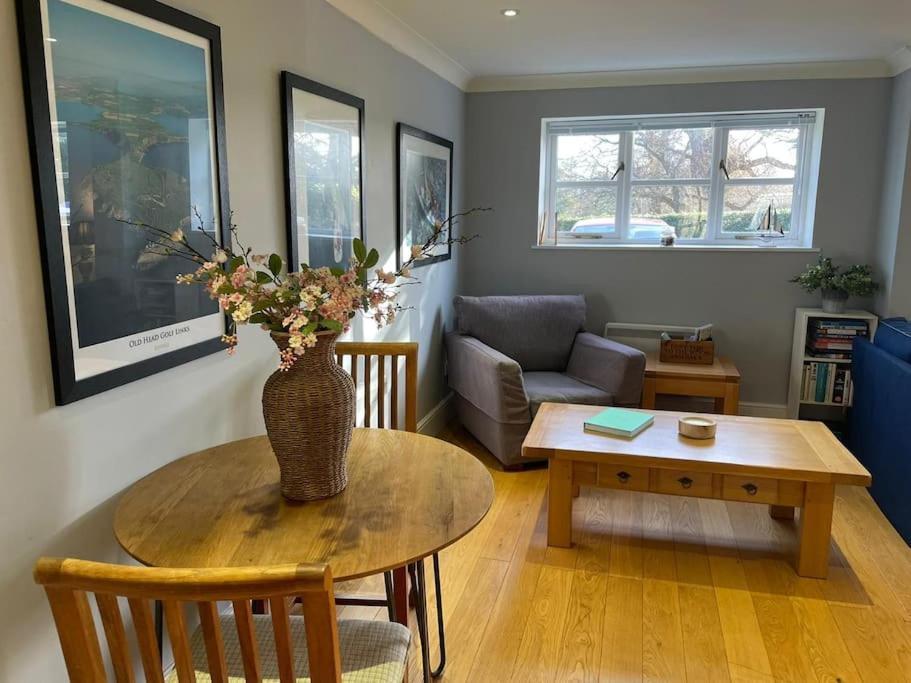 Brook House Apartment Bunbury Buitenkant foto